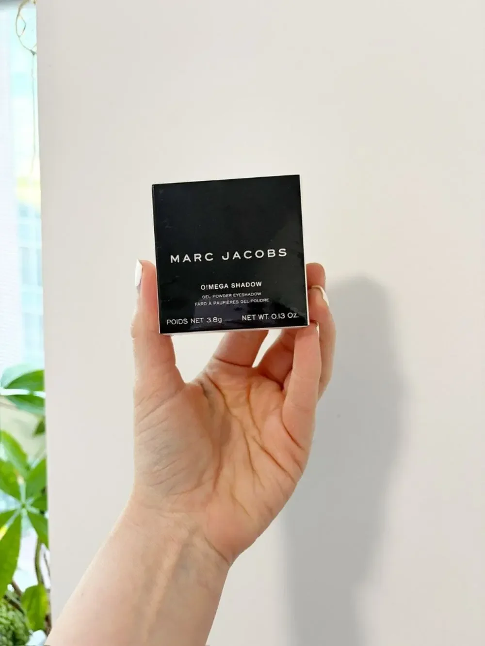 NEW Marc Jacobs Omega Gel Powder Eyeshadow in O! Yeah Brown